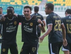 Kalah 0-1 oleh Adhyaksa FC, Persipura Jayapura Gagal Kembali ke Super League