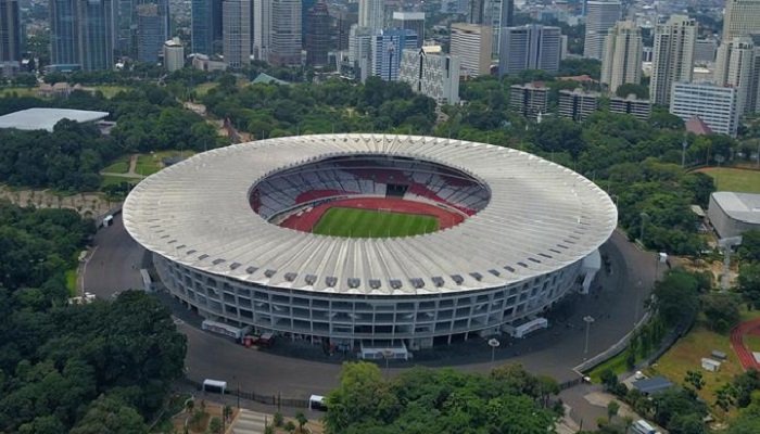 Pelatih Persija Jakarta Mauricio Souza mengaku kecewa timnya tidak bisa bertanding menghadapi Persib Banadung di SUGBK, Jakarta.