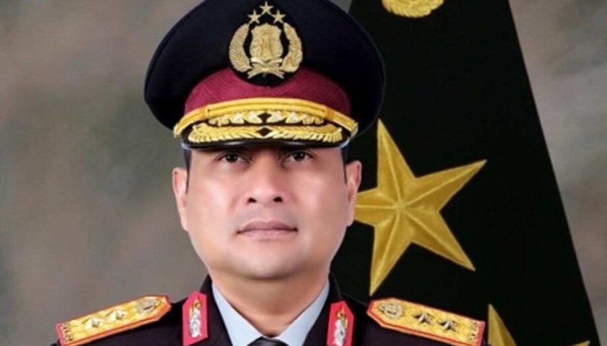 Kapolri Jenderal Pol Listyo Sigit Prabowo menunjuk Irjen Pol Pipit Rismanto menggantikan Irjen Pol Rudi Setiawan sebagai Kapolda Jabar.