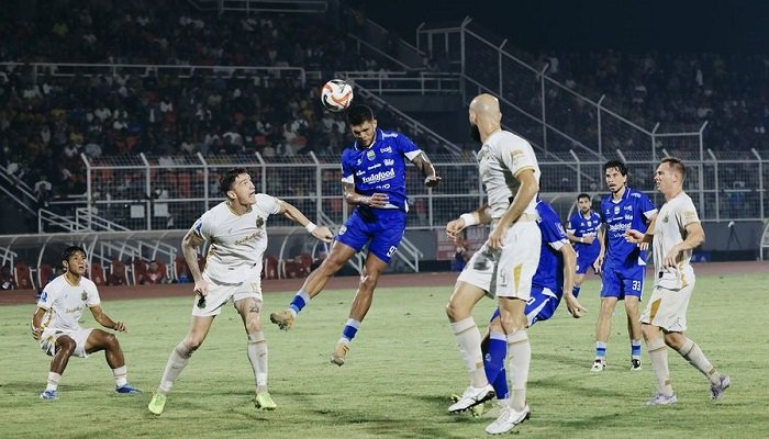 Pelatih Bhayangkara FC Paul Christhofer Munster mengakui keunggulan Persib Bandung setelah timnya kalah 4-2,, Kamis (30/4/2026) malam.