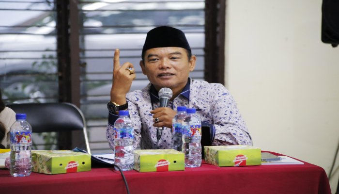 H. Dede Chandra Sasmita, terus menunjukkan komitmennya dalam memperjuangkan pemerataan akses pendidikan bagi masyarakat Kabupaten Bogor. 