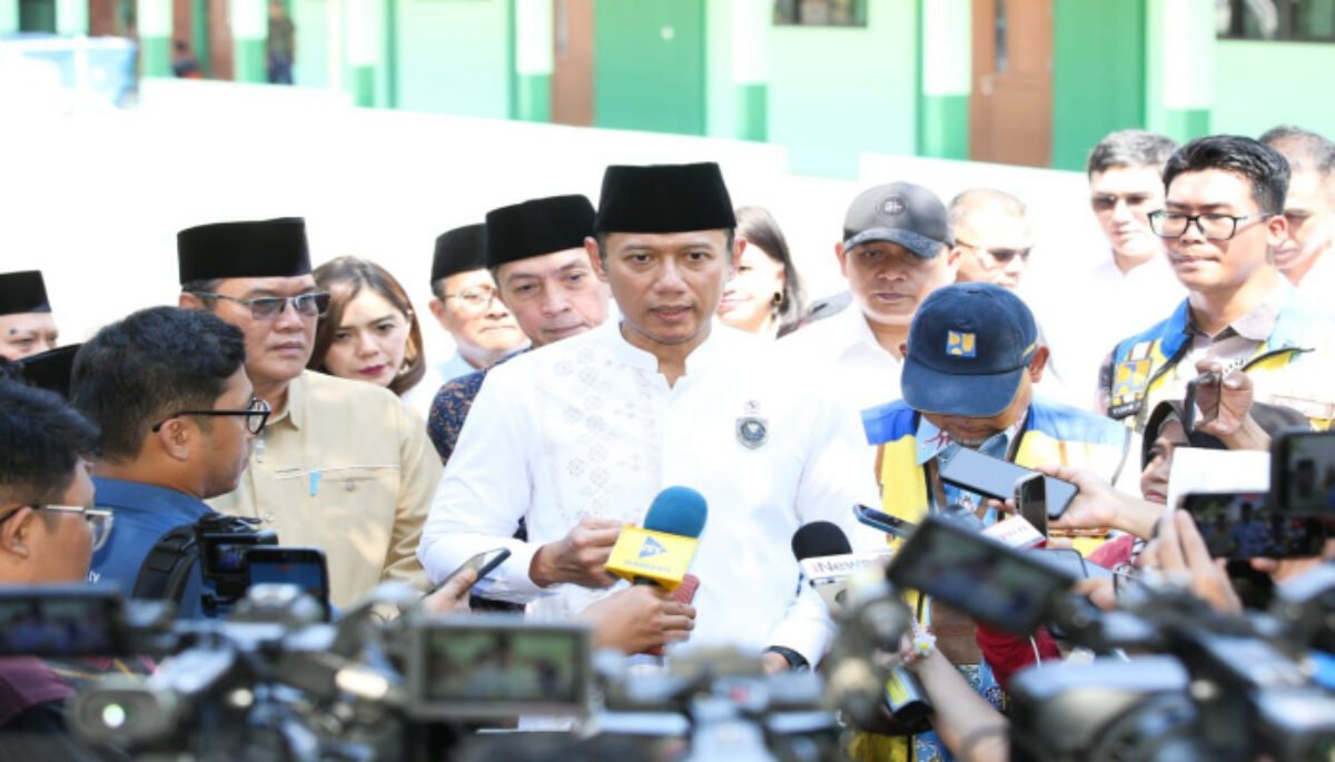 Cek Progres Rehabilitasi dan Renovasi MTsN 1 Kota Bogor, Menko AHY: SDM Unggul Dimulai dari Fasilitas Pendidikan yang Berkualitas