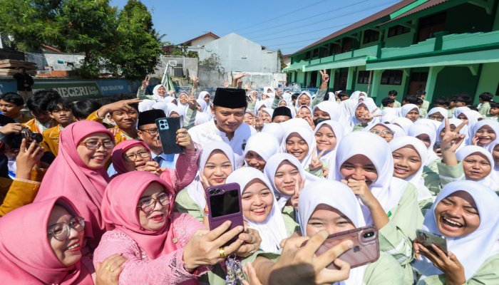 AHY menegaskan bahwa pembangunan SDM unggul harus dimulai dari penyediaan fasilitas pendidikan yang aman, nyaman, dan berkualitas.