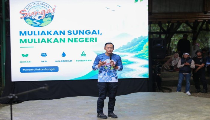 AHY mengajak seluruh elemen masyarakat untuk bersama-sama menjaga dan memuliakan sungai sebagai sumber kehidupan.