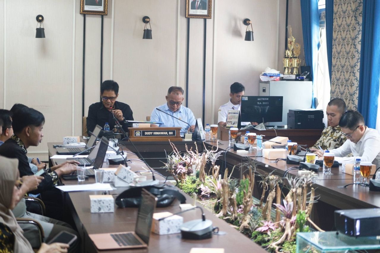 Bapemperda DPRD Kota Bandung Perkuat Raperda Bantuan Hukum untuk Warga Miskin