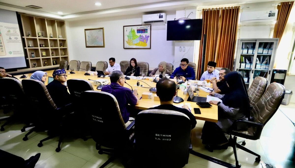 DPRD Kota Bandung Bahas Rencana Perubahan Status Perumda BPR Jadi Perseroda