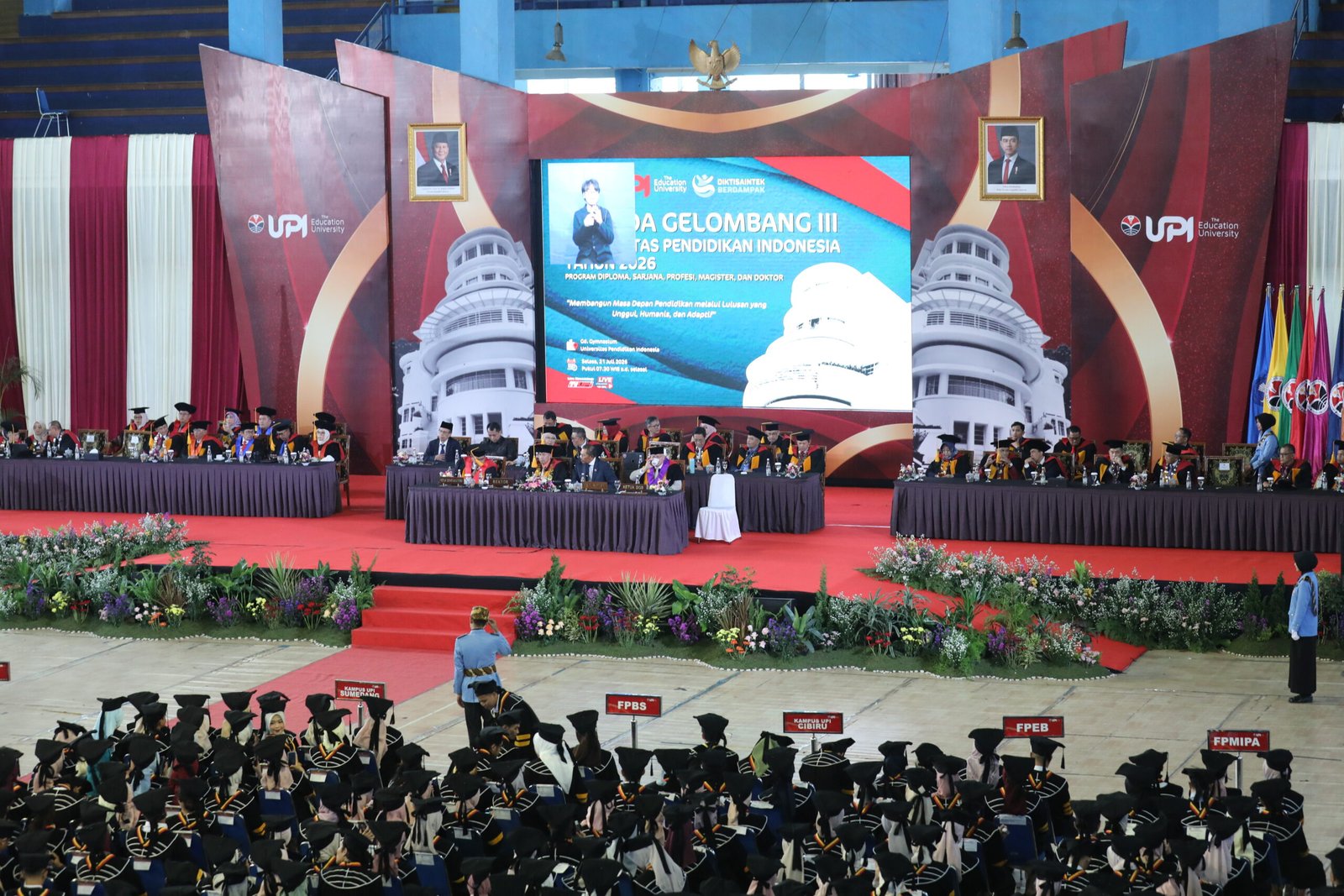 UPI Gelar Wisuda, Rektor Tekankan Integritas Kepada 999 Wisudawan