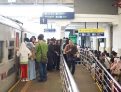 Semester I 2026, KAI Commuter Area II Bandung Layani Lebih dari 10 Juta Penumpang