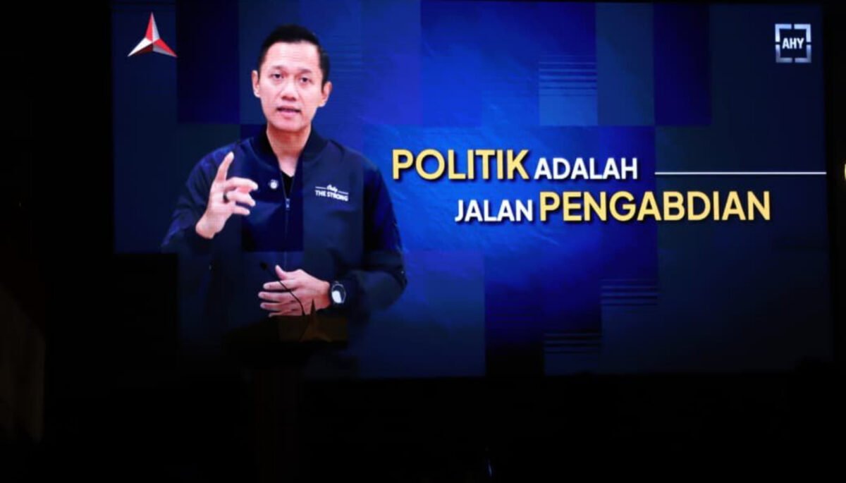 AHY Tekankan Peran Strategis Anggota DPRD Demokrat, Minta Perjuangkan Kepentingan Rakyat Lewat Kerja Nyata