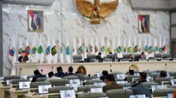 DPRD Jawa Barat menggelar rapat paripurna yang berfokus pada jawaban Gubernur terkait Ranperda P2APBD Tahun Anggaran 2025.