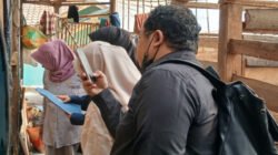 LPPM UNLA Evaluasi Program Ternak Ayam bagi Korban Longsor Desa Pasirlangu KBB