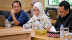Komitmen menjaga kelestarian lingkungan hidup memerlukan langkah nyata melalui kebijakan yang tepat, didukung kolaborasi lintas sektor.