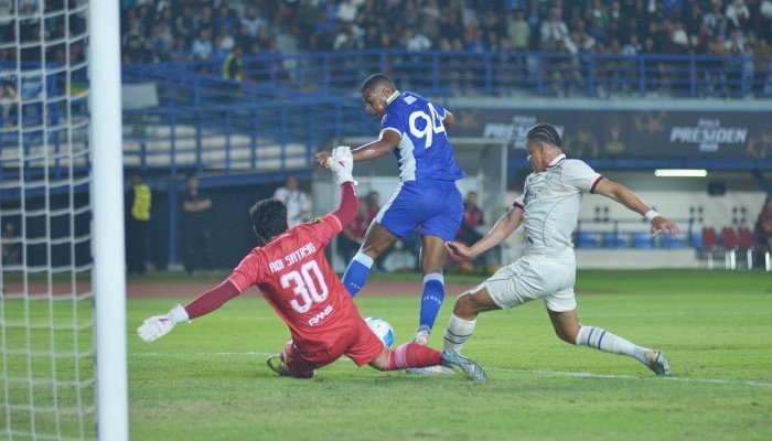 Jadwal pertandingan yang padat di Piala Presiden 2026, menjadi tantangan tersendiri bagi para pemain, termasuk skuat Persib Bandung.