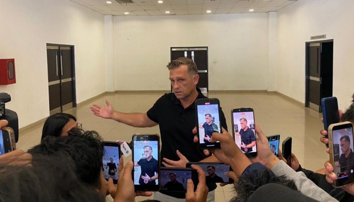 Hadapi Musim Kompetisi 2026-2027, Persib Bandung Gelar Latihan mulai Sabtu Ini