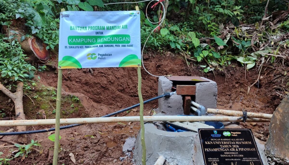 Pegadaian Jabar Salurkan Bantuan Air Bersih dan Sanitasi untuk Warga Pangalengan