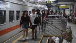 Semarak HUT ke-81 RI, KCI Hadirkan Tarif Spesial Rp8 untuk Commuter Line di Seluruh Area Layanan