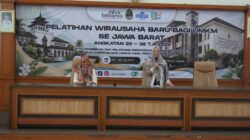 Anggota DPRD Provinsi Jawa Barat Hj. Ratnawati mendorong penguatan UMKM melalui peningkatan kapasitas dan keterampilan pelaku usaha.