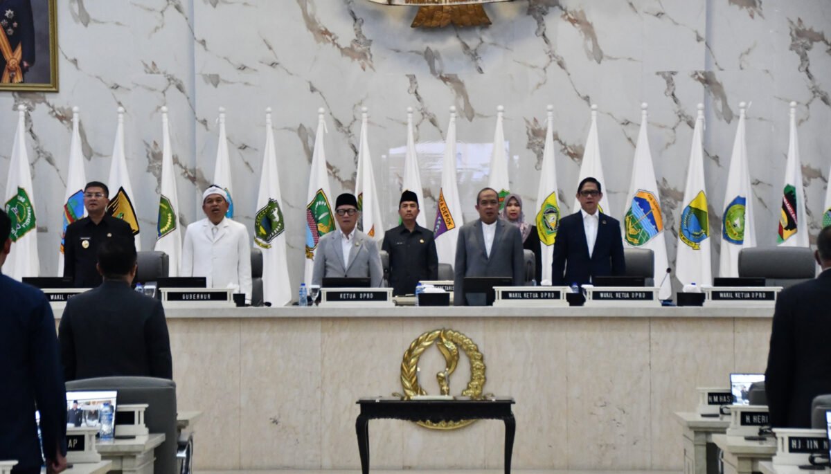 DPRD Jawa Barat dan Gubernur Dedi Mulyadi menyepakati Rancangan KUA-PPAS APBD Jawa Barat Tahun Anggaran 2027.