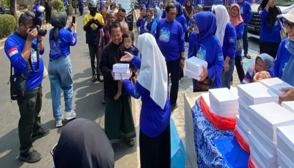 Kepedulian berbagi dengan ketulusan dan menghadirkan manfaat bagi sesama menjadi bentuk nyata kepedulian sosial.