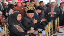 Hj. Ratnawati, bersama suaminya H. Herman Khaeron, menghadiri Upacara Peringatan Hari Ulang Tahun (HUT) ke-81 RI di Istana Negara, Jakarta.