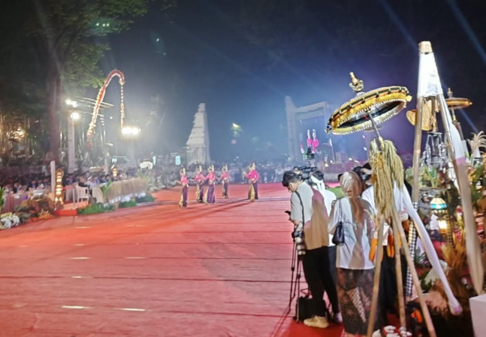 Hari Jadi ke-81 Provinsi Jawa Barat menjadi momentum bagi DPRD Jabar untuk mendorong penguatan birokrasi dan memastikan pembangunan merata.