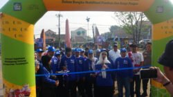 Peringatan HUT ke-25 Partai Demokrat di Kabupaten Cirebon berlangsung meriah dan penuh kebersamaan yang digelar di Alun alun Palimanan.