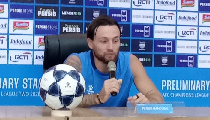 Kapten Persib Marc Klok menargetkan kemenangan saat menghadapi Manila Digger pada laga play-off ACL 2, Senin (31/8/2026) malam.