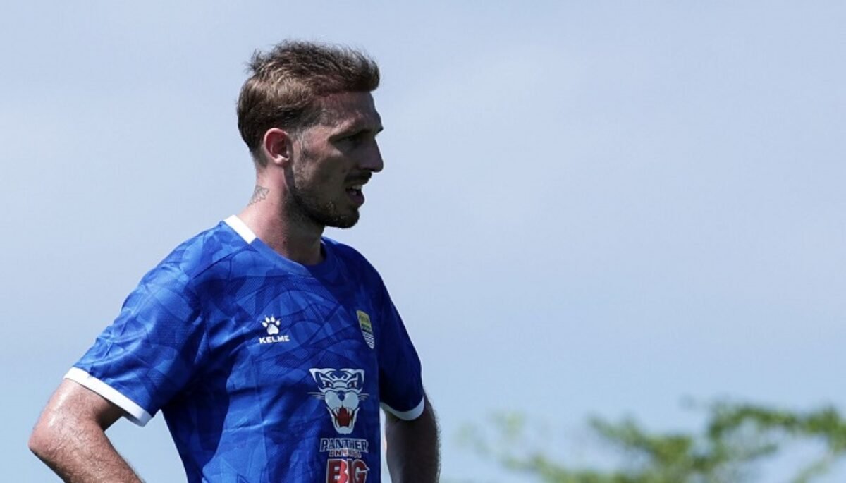 Bek Anyar Danijel Loncar Langsung Bergabung TC Persib di Bali
