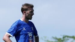 Bek anyar Persib Bandung, Danijel Loncar bersama 18 pemain lainnya mengikuti sesi latihan perdana dalam TC di Bali, Rabu (12/8/2026).