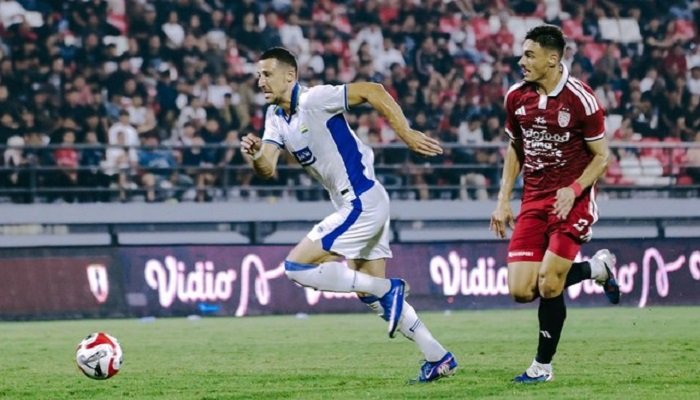 Persib juara Dewata Challenge Series 2026, setelah di laga pamungkas secara dramatis mengalahkan Bali United 3-2, Selasa (18/8/2026) malam. 