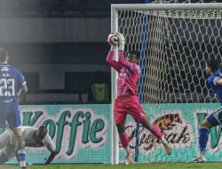 Dua Kiper Persib Siap Berlaga hadapi Manila Digger di Play-off ACL 2