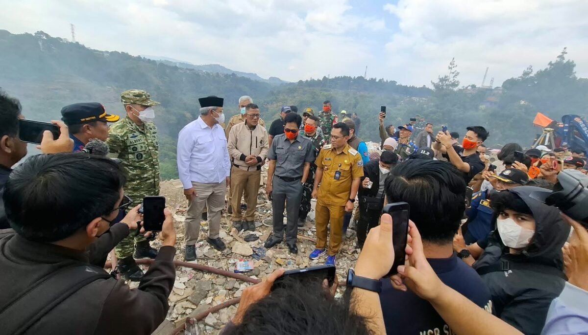 Diduga Ada Pidana Lingkungan, Wali Kota Tutup Lahan Terbakar di Ciumbuleuit