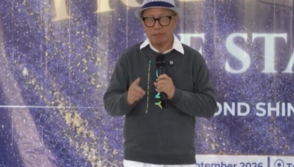 Ketua DPRD Jawa Barat Buky Wibawa mendorong mahasiswa baru Taruna Bakti University Bandung untuk tidak sekadar mengejar kelulusan.