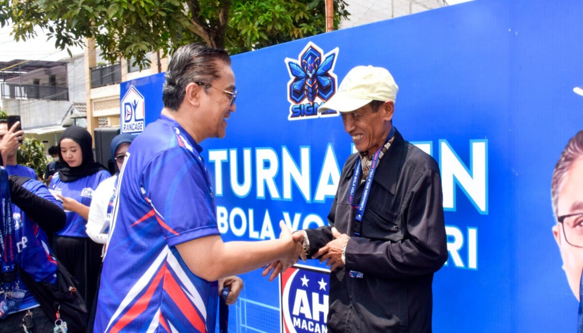Dalam rangka merayakan HUT ke-25 tahun Partai Demokrat, Dede Yusuf menggelar turnamen bola voli putri bertajuk AHY MACAN CUP 2026.