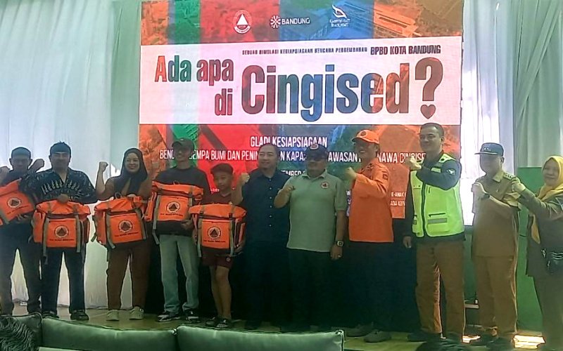 DPRD Kota Bandung Apresiasi Simulasi Evakuasi Mandiri di Rusunawa Cingised