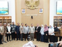 Pansus XVIII DPRD Jabar Serap Masukan Komisi VI DPR RI untuk Matangkan Ranperda Holding BUMD