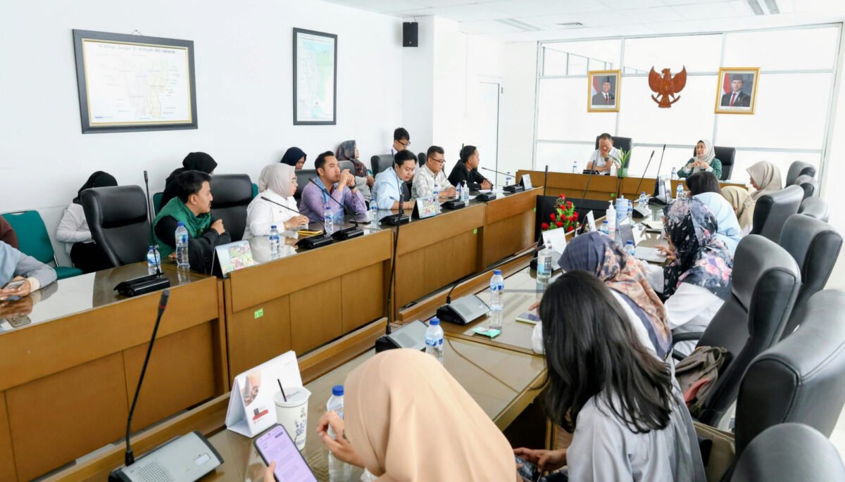 Panitia Khusus (Pansus) XV DPRD Jawa Barat terus mematangkan pembahasan Rancangan Peraturan Daerah (Ranperda) tentang PPLH.