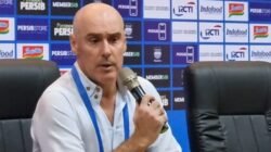 Pelatih Manila Digger Joan Esteva mengakui timnya kalah pengalaman dari Persib sehingga kalah pada laga play-off ACL 2 2026-2027.