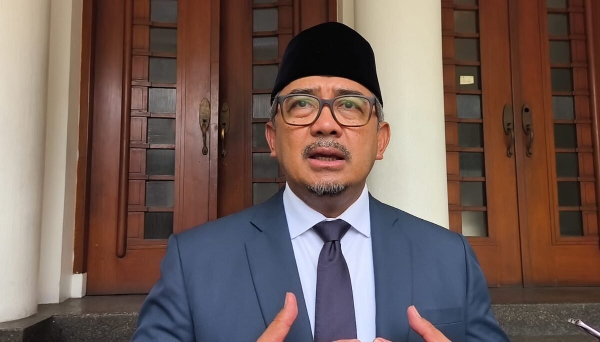 Kebun Binatang Bandung Belum Bisa Dibuka, AMDAL Harus Dibuat Ulang