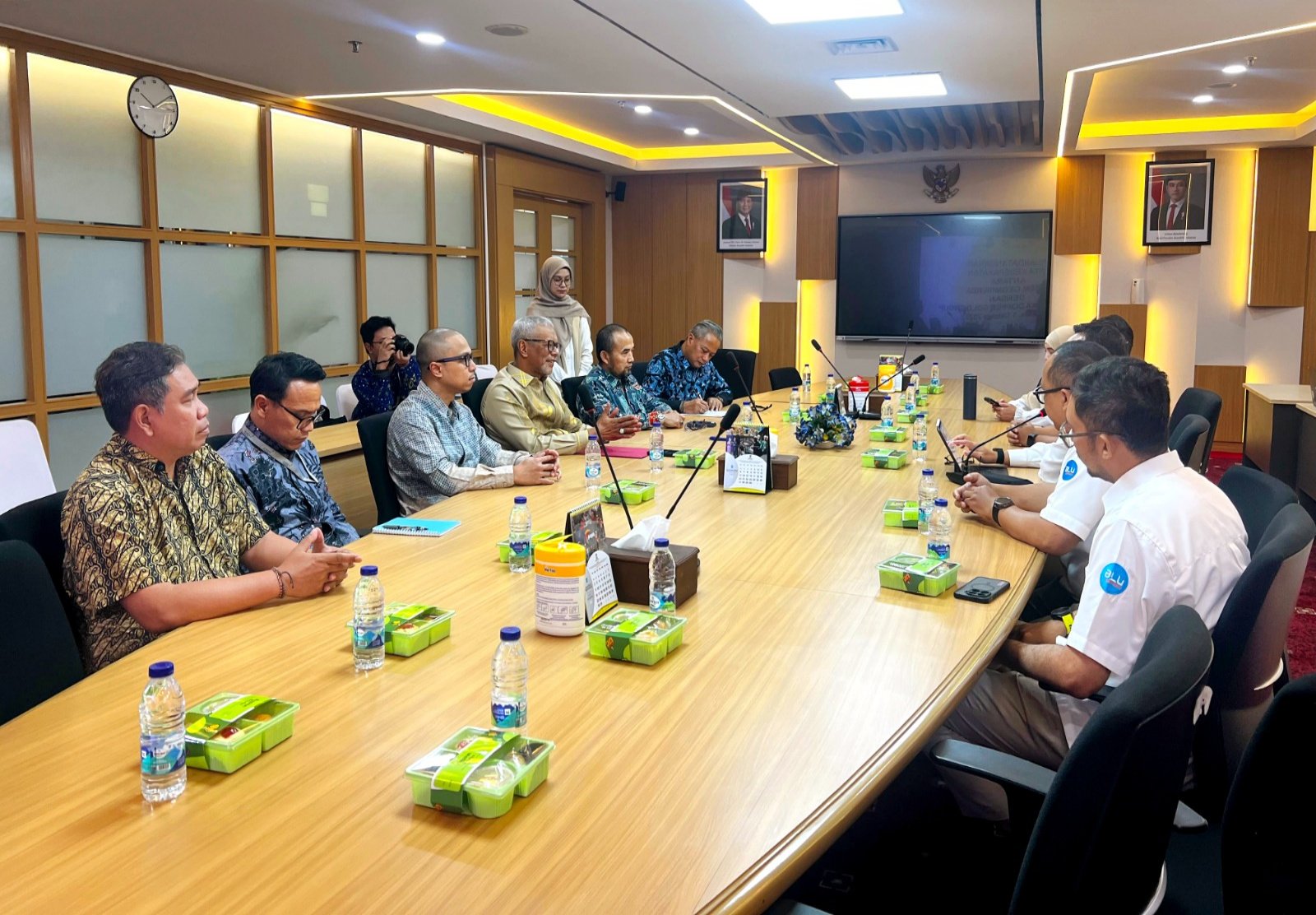 Pusat Pengembangan Sumber Daya Manusia Geologi, Mineral, dan Batubara (PPSDM Geominerba) terus memperkuat sinergi dengan industri.