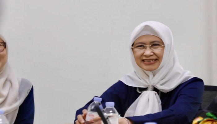 Hj. Ratnawati, mendorong penguatan sektor perbankan syariah agar semakin berkontribusi terhadap pertumbuhan ekonomi daerah.