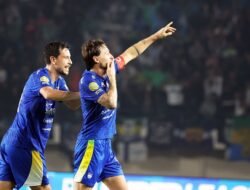Hanya Raih Hasil Imbang lawan Dewa, Igor Tolic Tetap Puji Pemain Persib