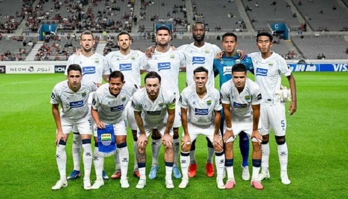 Persib akan berjuang untuk meramaikan persaingan di papan atas Super League 2026-2027, dengan menghadapi Persik, Minggu (18/10/2026) malam.
