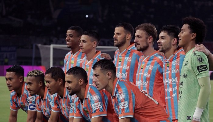 Pelatih Persib Igor Tolic mengapresiasi kehadiran bobotoh yang menyaksikan langsung laga menghadapi Garudayaksa, Minggu (25/10/2026) malam.