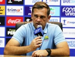 Kembali Raih Hasil Positif, Igor Tolic Bangga dengan Karakter Pemain Persib