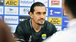 Hadapi Isenmulang FC, Persib Siap Amankan Kemenangan di Kandang